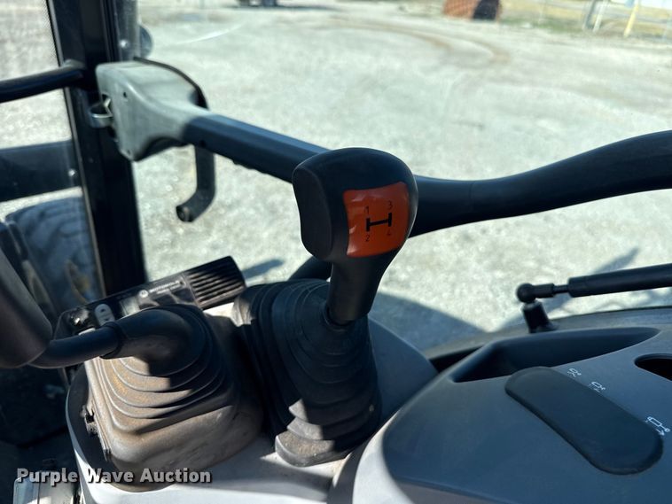 image for item EU5498 2019 New Holland PowerStar 75 MFWD tractor