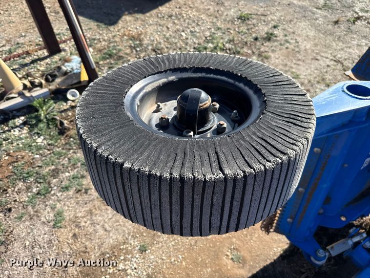 image for item EU5499 Brush Hog 1812 batwing rotary mower