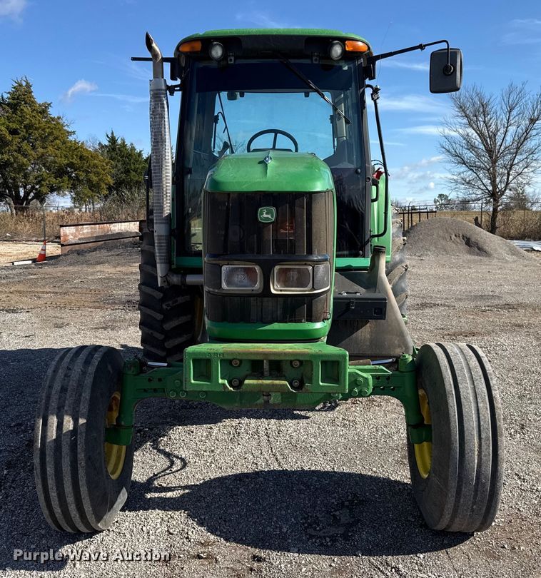 image for item EU5500 2009 John Deere 7330 tractor