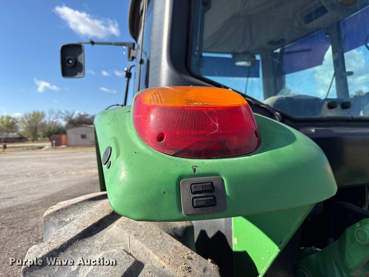 image for item EU5500 2009 John Deere 7330 tractor