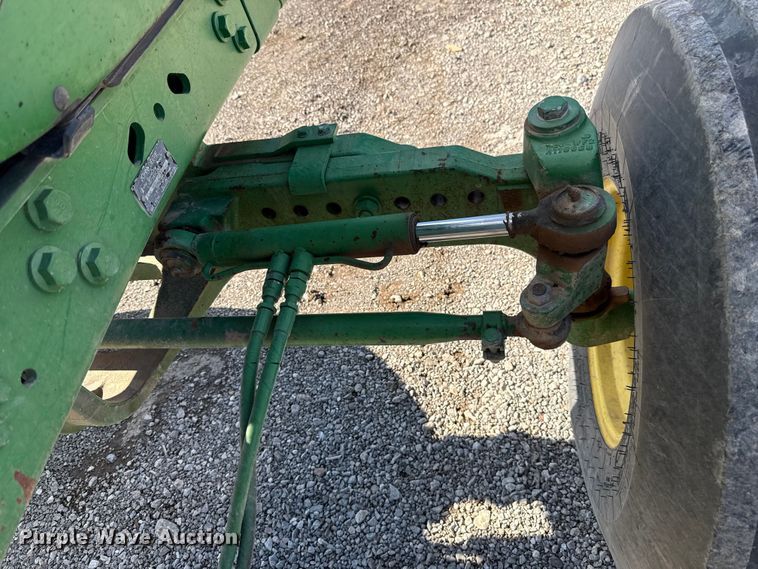 image for item EU5500 2009 John Deere 7330 tractor