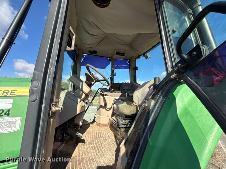 image for item EU5500 2009 John Deere 7330 tractor