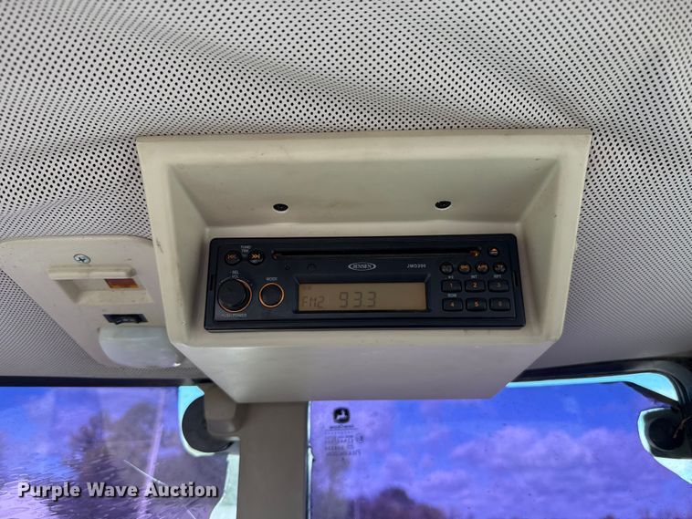 image for item EU5500 2009 John Deere 7330 tractor