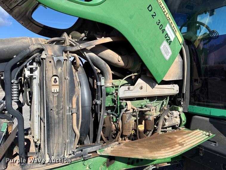 image for item EU5500 2009 John Deere 7330 tractor