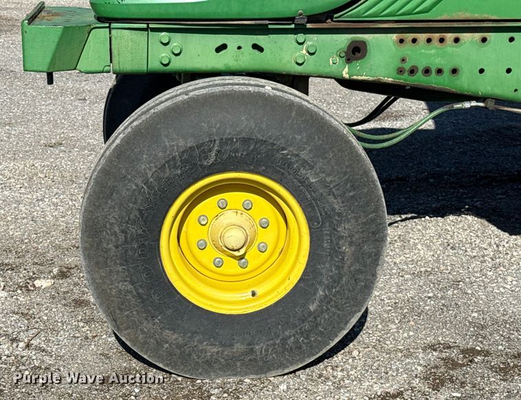 image for item EU5500 2009 John Deere 7330 tractor