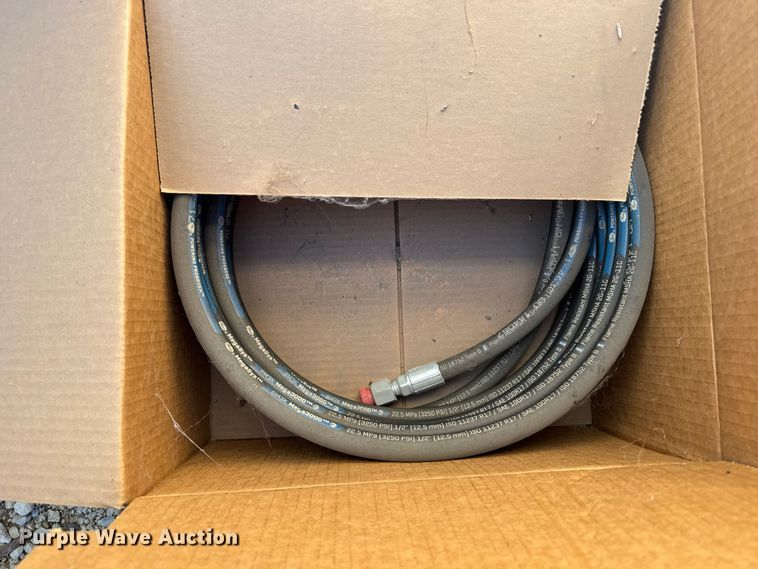 image for item EU6310 Hydraulic motors and hoses