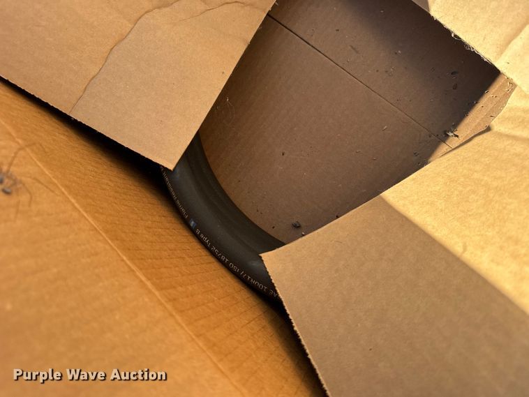 image for item EU6310 Hydraulic motors and hoses