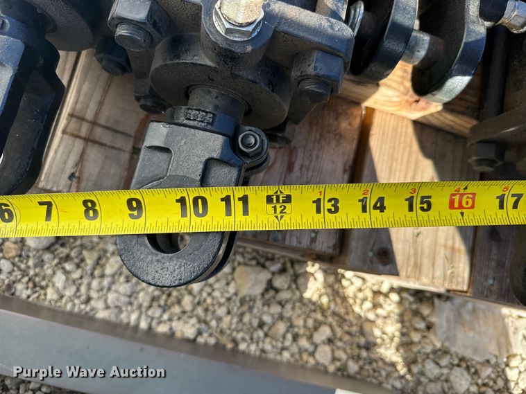 image for item EU6311 (4) hydraulic cylinders