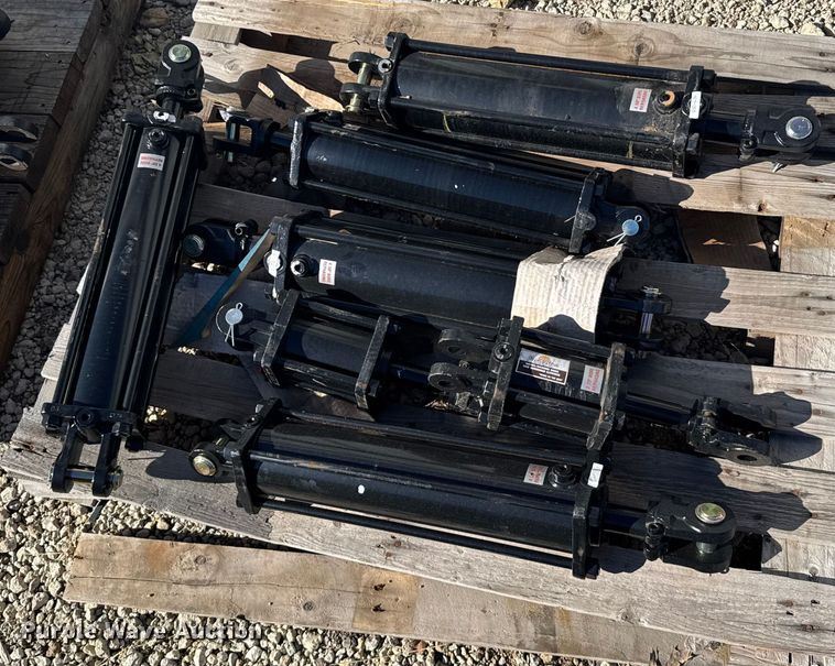 image for item EU6312 Hydraulic cylinders