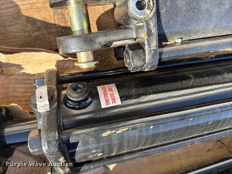 image for item EU6312 Hydraulic cylinders