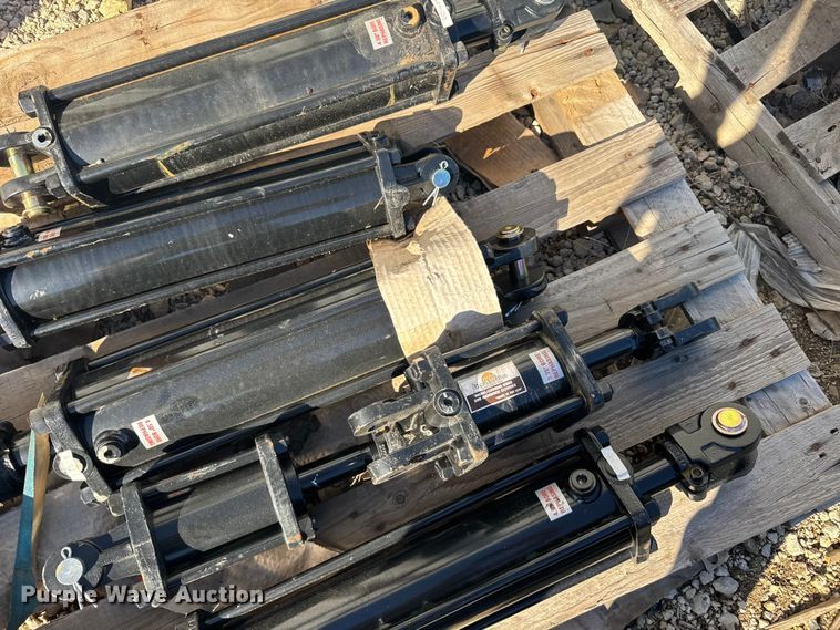 image for item EU6312 Hydraulic cylinders