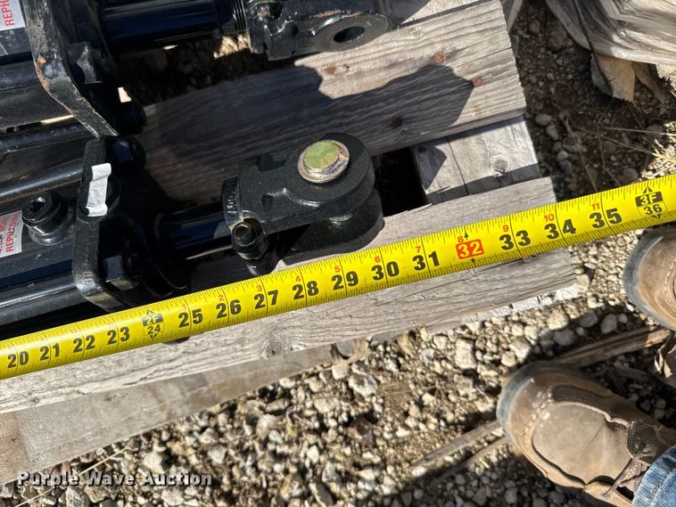 image for item EU6312 Hydraulic cylinders