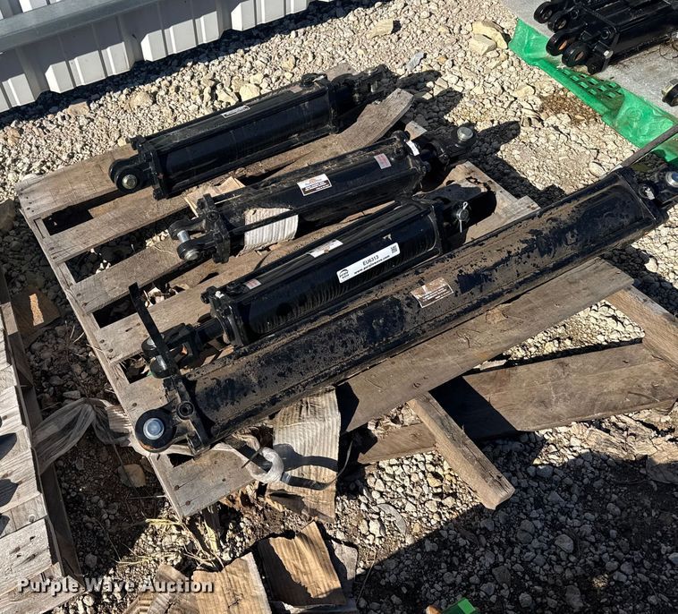 image for item EU6313 Hydraulic cylinders