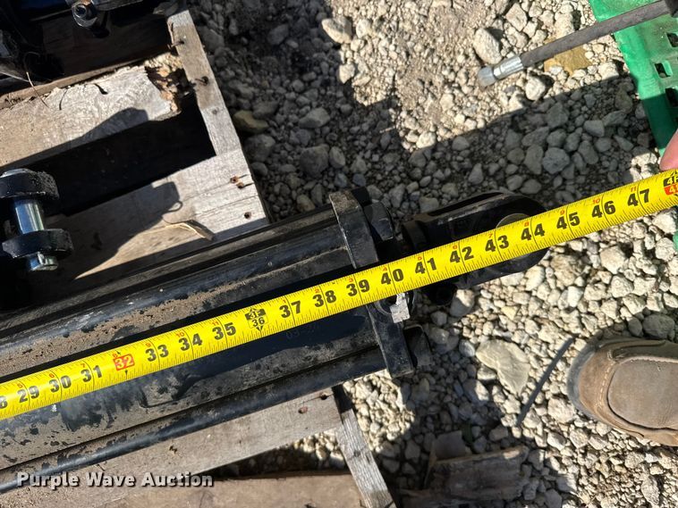 image for item EU6313 Hydraulic cylinders