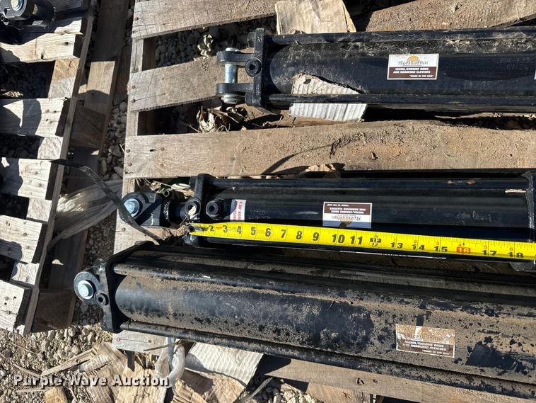 image for item EU6313 Hydraulic cylinders