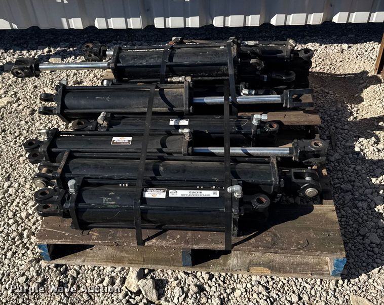 image for item EU6316 (9) hydraulic cylinders