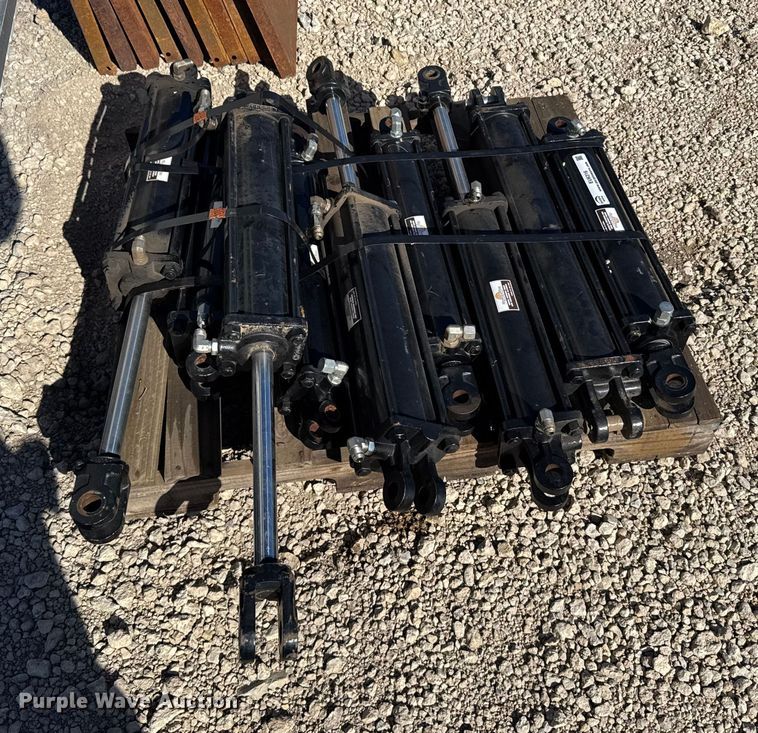 image for item EU6316 (9) hydraulic cylinders