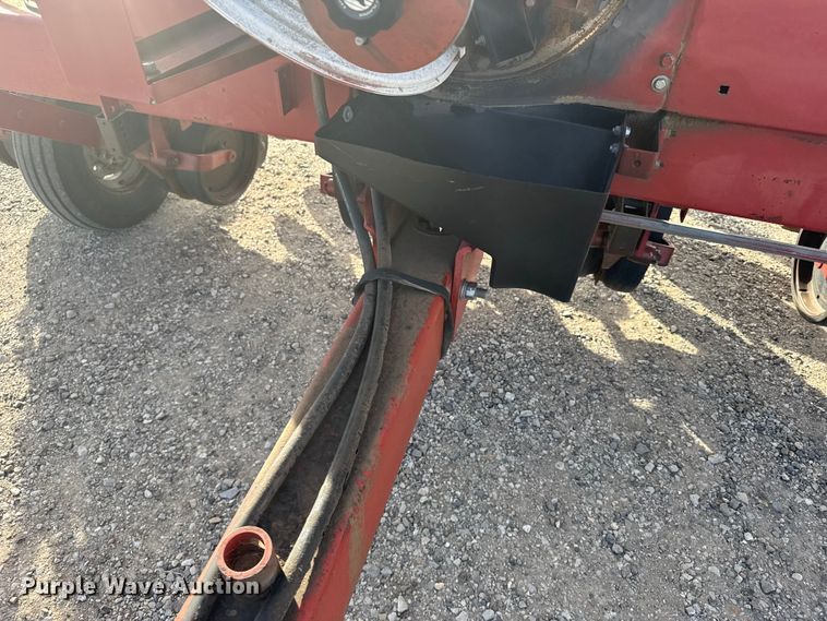 image for item EU6333 International 900 Cyclo Air planter