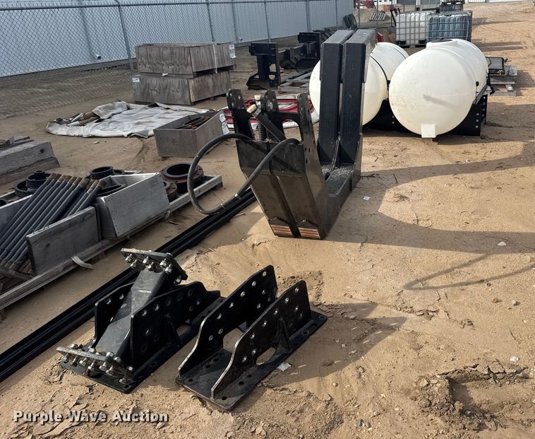 image for item EU6334 (2) saddle tanks