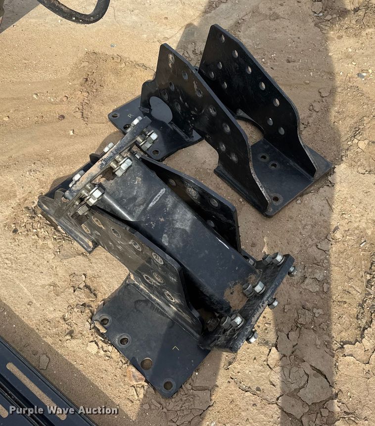 image for item EU6334 (2) saddle tanks