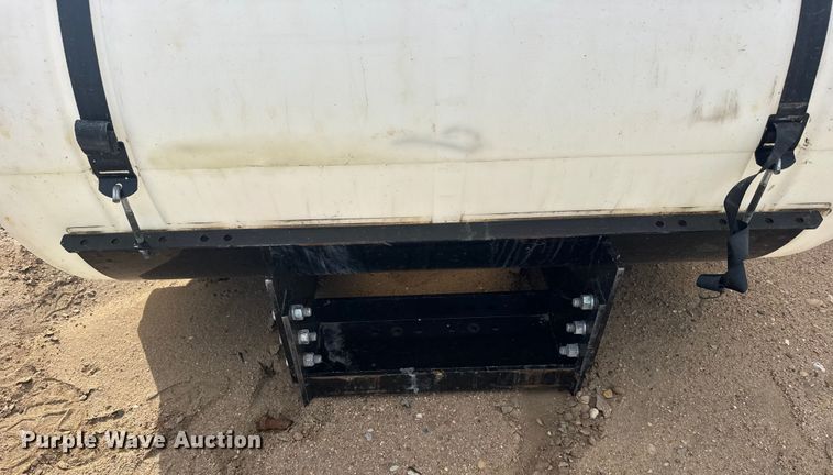 image for item EU6334 (2) saddle tanks