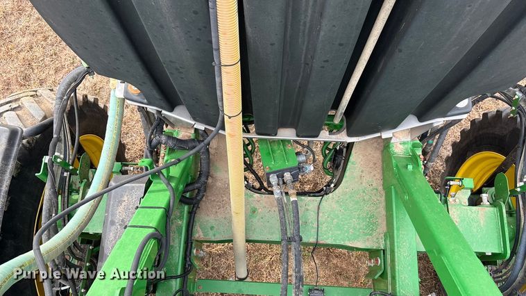 image for item EU6360 2017 John Deere R4038 sprayer