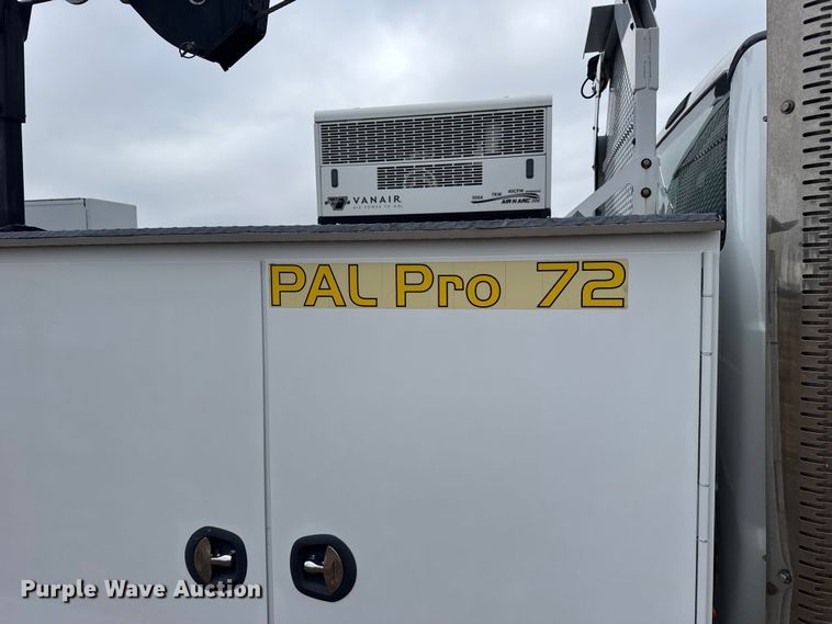 image for item EU6363 2015 Ford F750 Super Duty Crew Cab utility / service truck