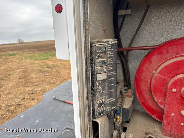 image for item EU6363 2015 Ford F750 Super Duty Crew Cab utility / service truck