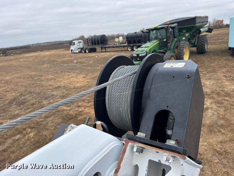 image for item EU6363 2015 Ford F750 Super Duty Crew Cab utility / service truck