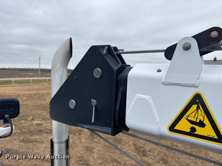 image for item EU6363 2015 Ford F750 Super Duty Crew Cab utility / service truck