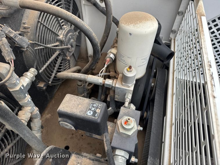 image for item EU6363 2015 Ford F750 Super Duty Crew Cab utility / service truck