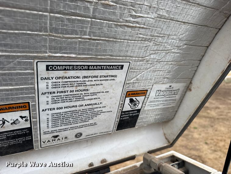 image for item EU6363 2015 Ford F750 Super Duty Crew Cab utility / service truck