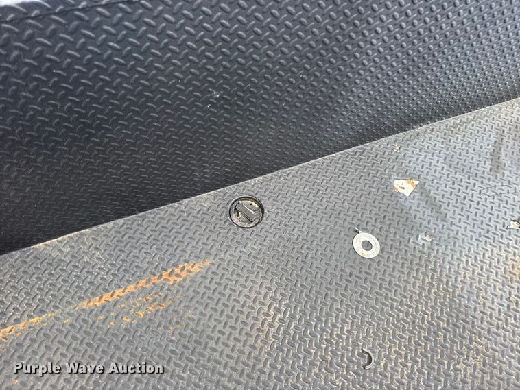 image for item EU6363 2015 Ford F750 Super Duty Crew Cab utility / service truck