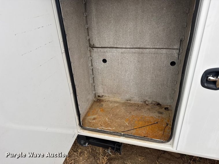 image for item EU6363 2015 Ford F750 Super Duty Crew Cab utility / service truck