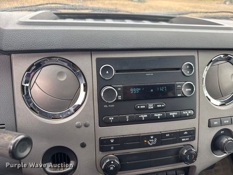 image for item EU6363 2015 Ford F750 Super Duty Crew Cab utility / service truck