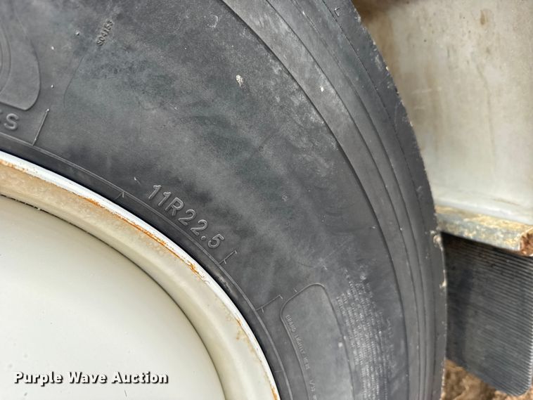 image for item EU6363 2015 Ford F750 Super Duty Crew Cab utility / service truck