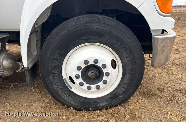 image for item EU6363 2015 Ford F750 Super Duty Crew Cab utility / service truck