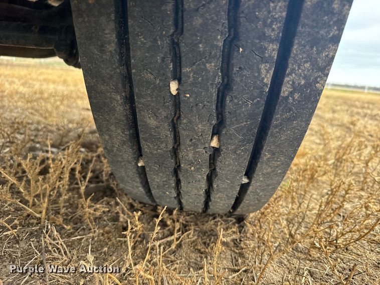 image for item EU6363 2015 Ford F750 Super Duty Crew Cab utility / service truck