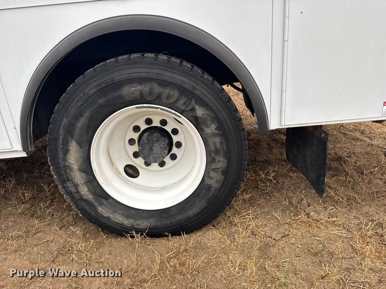 image for item EU6363 2015 Ford F750 Super Duty Crew Cab utility / service truck