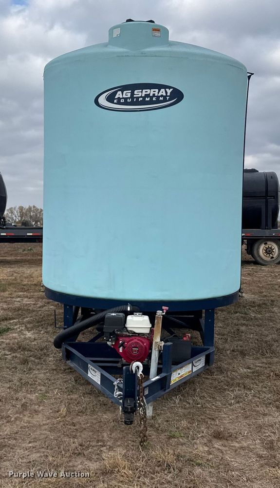 image for item EU6364 AG Spray Equipment tank trailer