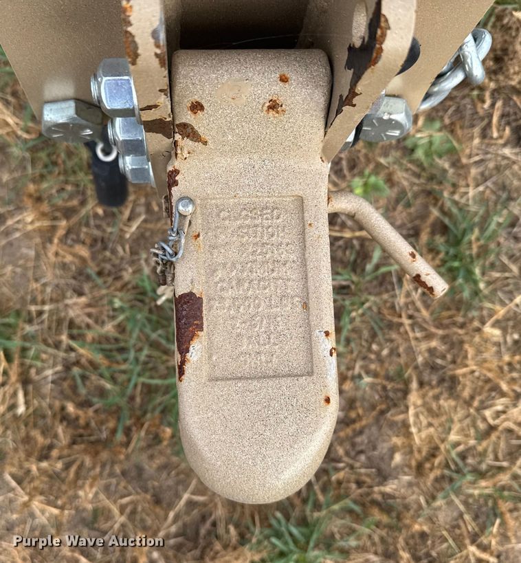 image for item EU6365 2023 Unverferth Seedrunner 2755 seed tender