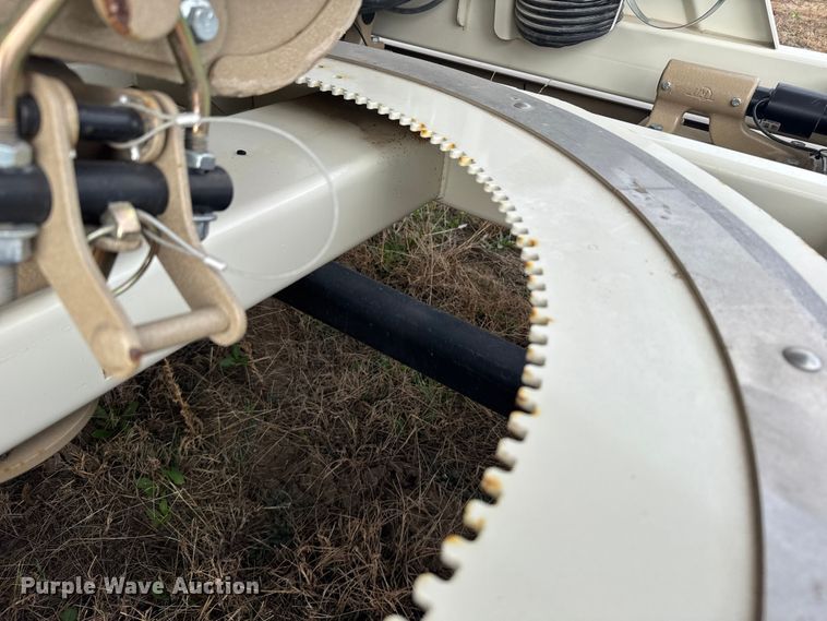 image for item EU6365 2023 Unverferth Seedrunner 2755 seed tender