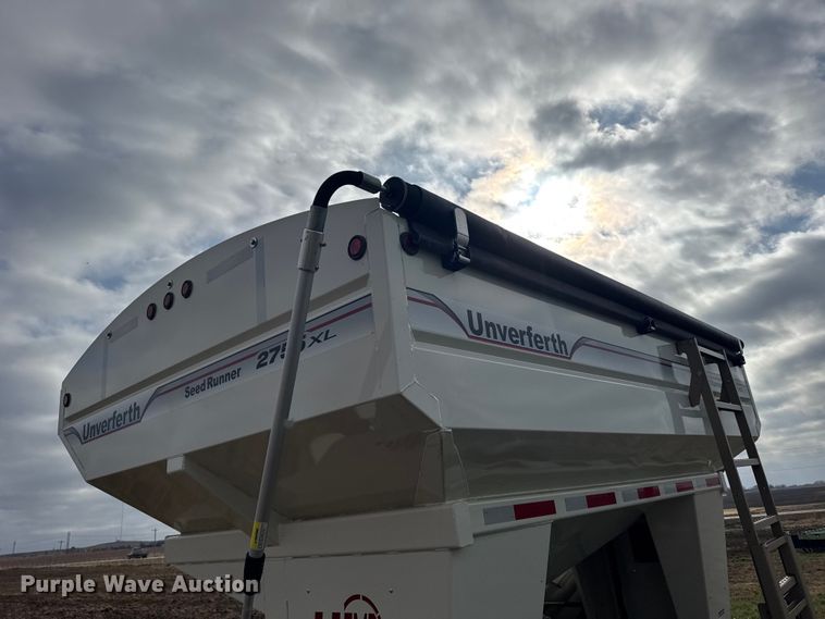 image for item EU6365 2023 Unverferth Seedrunner 2755 seed tender