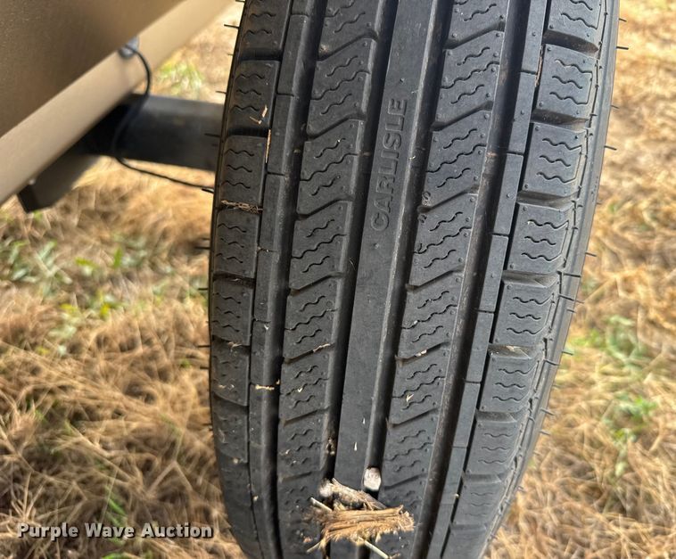 image for item EU6365 2023 Unverferth Seedrunner 2755 seed tender