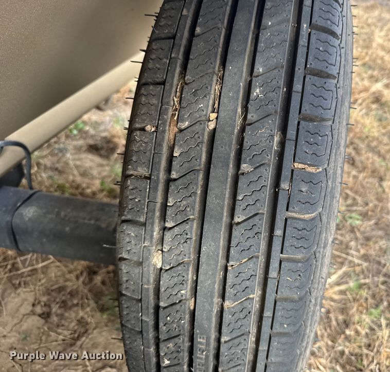 image for item EU6365 2023 Unverferth Seedrunner 2755 seed tender