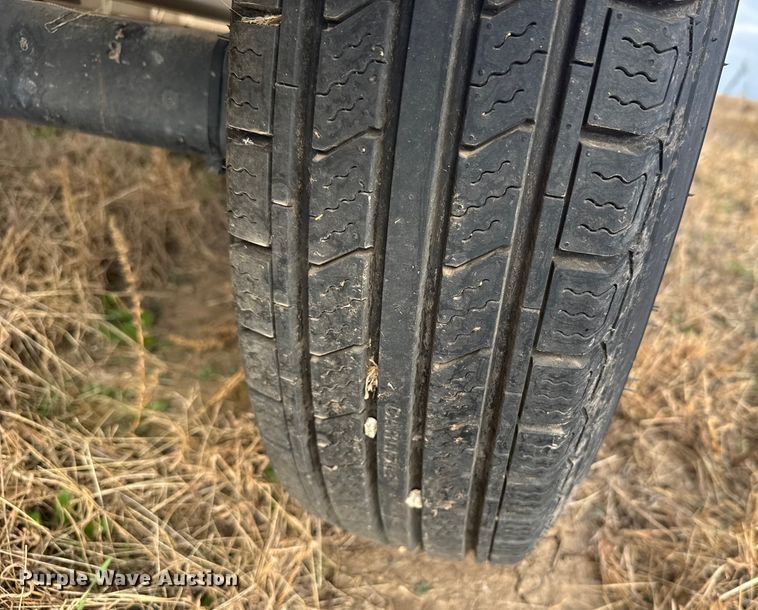 image for item EU6365 2023 Unverferth Seedrunner 2755 seed tender