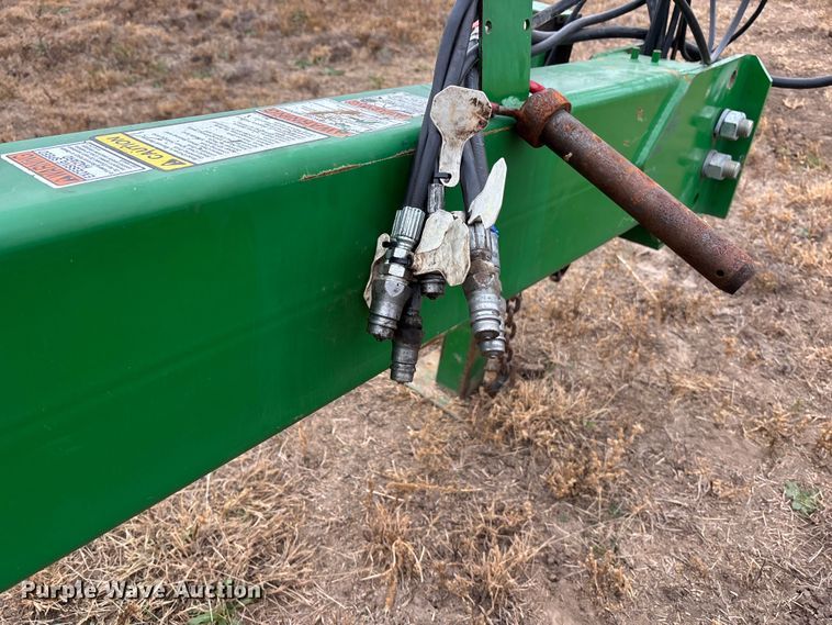 image for item EU6366 2008 Great Plains 2S-2600 HD grain drill