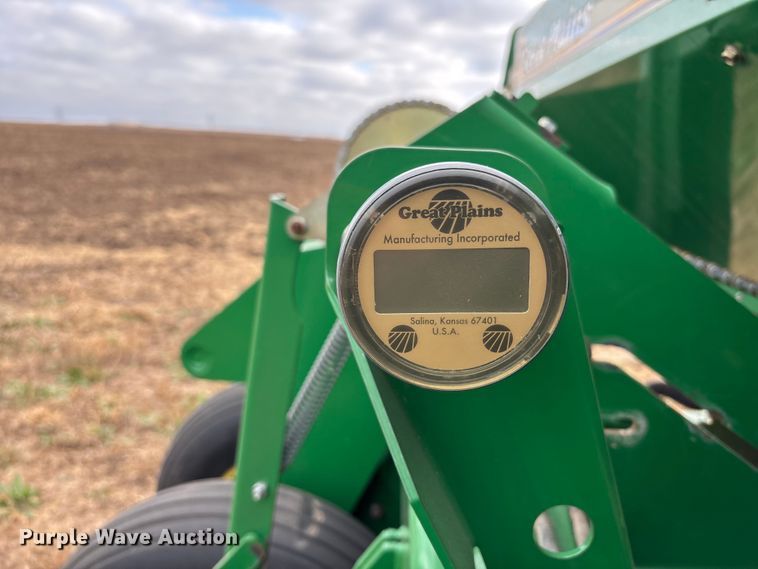 image for item EU6366 2008 Great Plains 2S-2600 HD grain drill