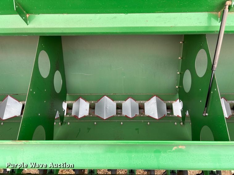 image for item EU6366 2008 Great Plains 2S-2600 HD grain drill