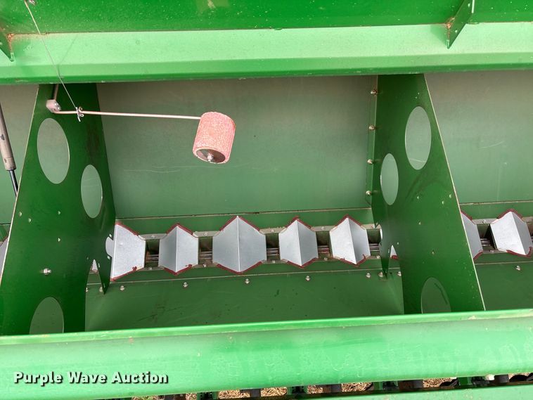 image for item EU6366 2008 Great Plains 2S-2600 HD grain drill